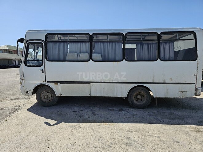 Mercedes Atego 815 2000, 565,000 km - 4.3 l - Bakı