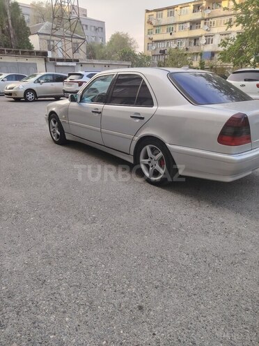 Mercedes C 240 1998, 289,000 km - 2.4 l - Bakı
