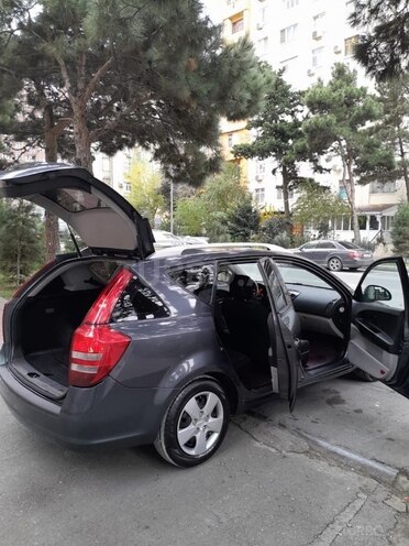 Kia Ceed 2008, 320,000 km - 1.6 л - Bakı