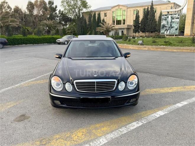 Mercedes E 270 2003, 293,000 km - 2.7 l - Bakı
