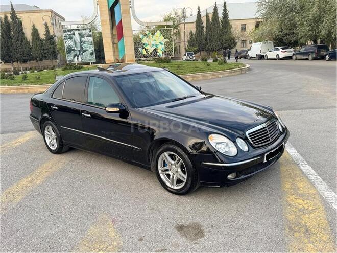 Mercedes E 270 2003, 293,000 km - 2.7 l - Bakı