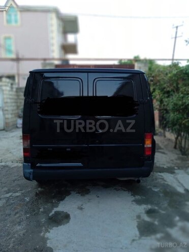 Ford Transit-3