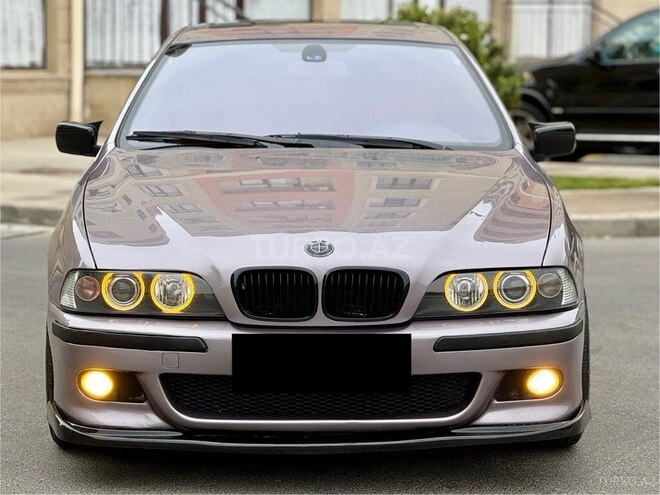 BMW 528 2001, 270,000 km - 2.8 l - Sumqayıt