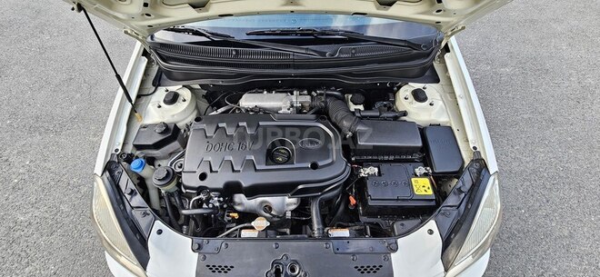 Kia Rio 2008, 202,000 km - 1.6 l - Şəki