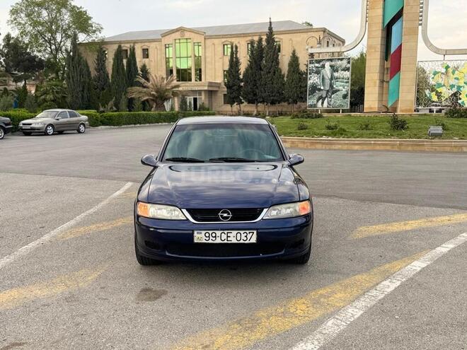 Opel Vectra 1999, 345,780 km - 1.8 l - Sumqayıt