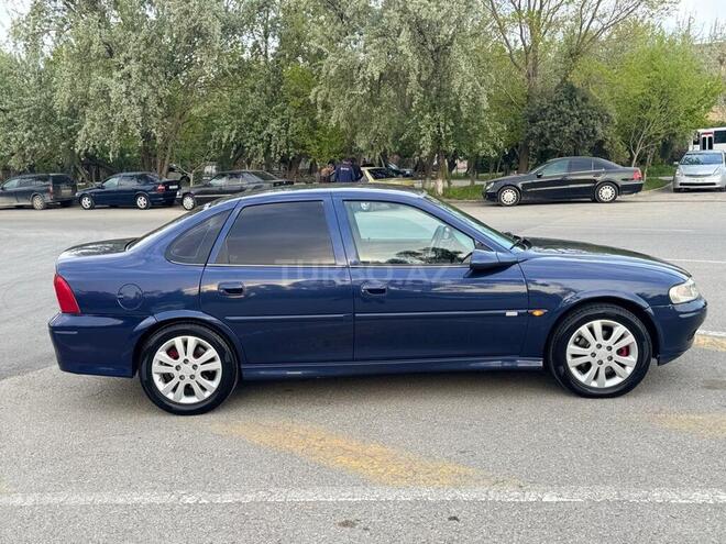 Opel Vectra 1999, 345,780 km - 1.8 l - Sumqayıt