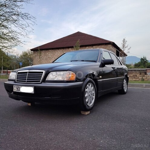 Mercedes C 180 1999, 330,000 km - 1.8 л - Bakı