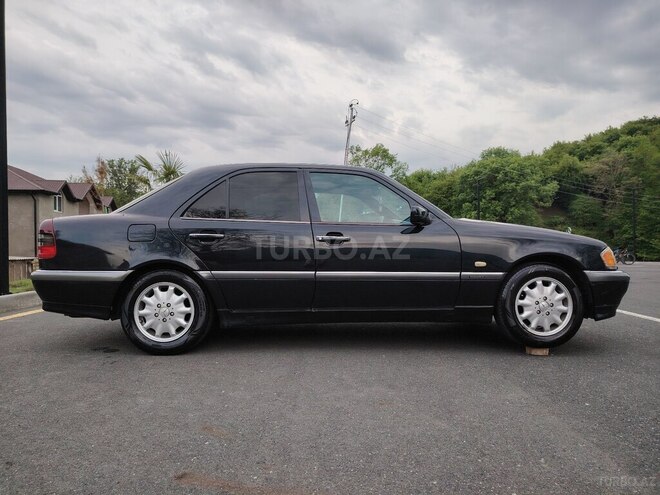 Mercedes C 180 1999, 330,000 km - 1.8 л - Bakı