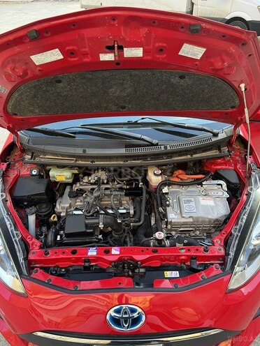 Toyota Aqua 2017, 64,776 km - 1.5 l - Bakı