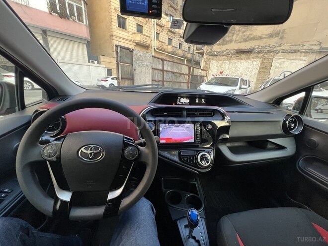 Toyota Aqua 2017, 64,776 km - 1.5 l - Bakı