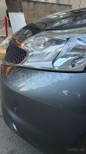 Nissan Note 2015, 78,000 km - 1.2 l - Sumqayıt