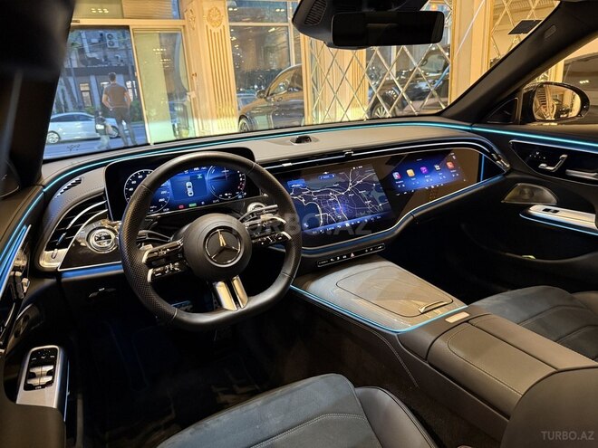 Mercedes E 300 e 2024, 25,000 km - 2.0 l - Bakı