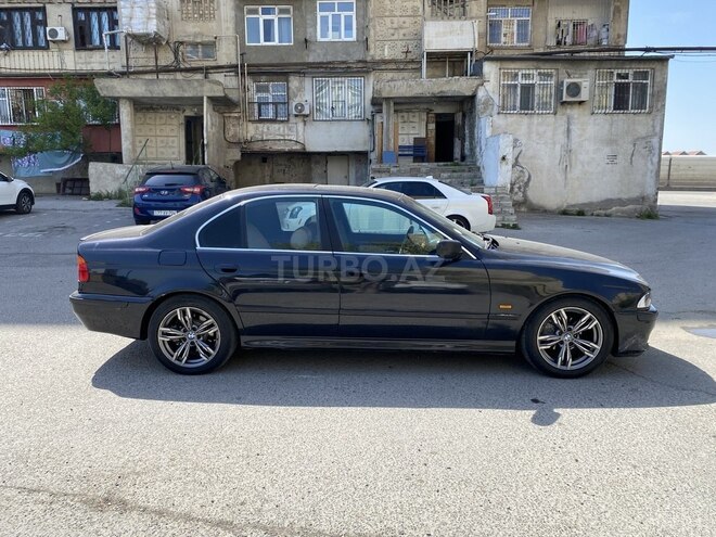 BMW 528 1997, 300,000 km - 2.8 л - Bakı