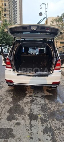 Mercedes GL 500 4MATIC 2010, 175,600 km - 5.5 l - Bakı