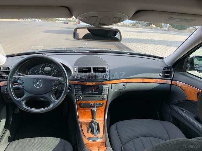 Mercedes E 220 d 2007, 305,800 km - 2.2 l - Bakı