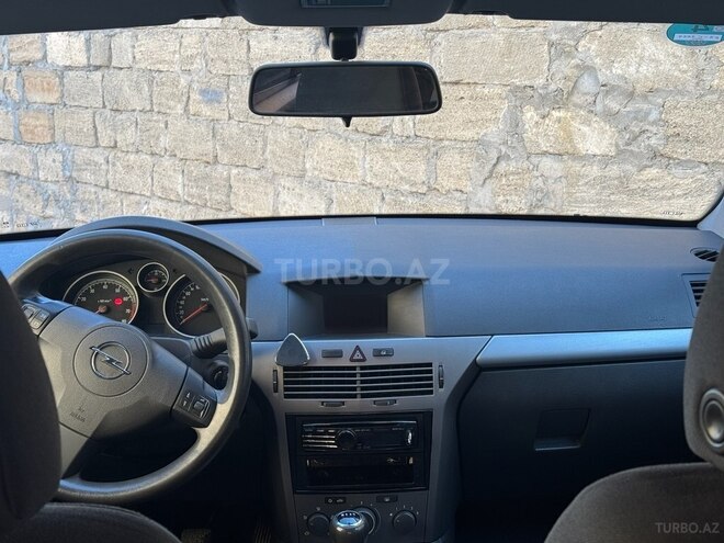 Opel Astra 2004, 205,000 km - 1.4 l - Bakı