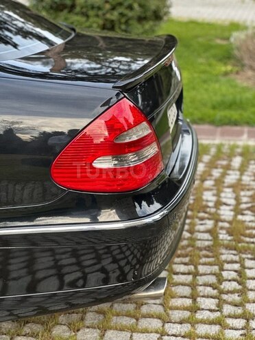 Mercedes E 240 2002, 280,000 km - 2.6 l - Bakı