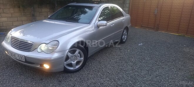 Mercedes C 200 2000, 324,576 km - 2.0 л - Lənkəran