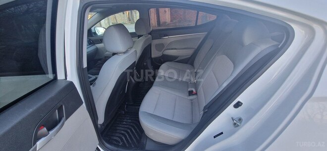 Hyundai Elantra 2017, 139,000 km - 1.4 l - Bakı