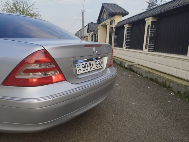 Mercedes C 200 2000, 324,576 km - 2.0 л - Lənkəran