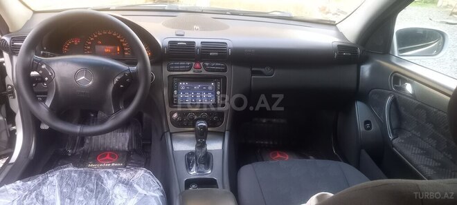 Mercedes C 200 2000, 324,576 km - 2.0 л - Lənkəran