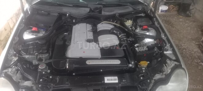 Mercedes C 200 2000, 324,576 km - 2.0 л - Lənkəran