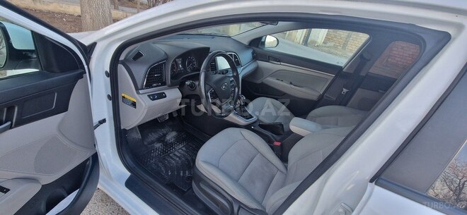 Hyundai Elantra 2017, 139,000 km - 1.4 l - Bakı