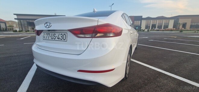 Hyundai Elantra 2017, 139,000 km - 1.4 l - Bakı