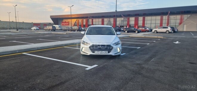 Hyundai Elantra 2017, 139,000 km - 1.4 l - Bakı