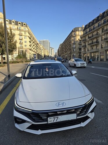Hyundai Elantra 2024, 20,000 km - 1.5 л - Bakı
