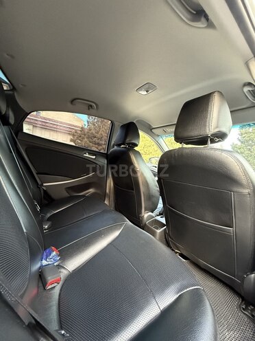Hyundai Accent 2015, 88,000 km - 1.6 l - Bakı
