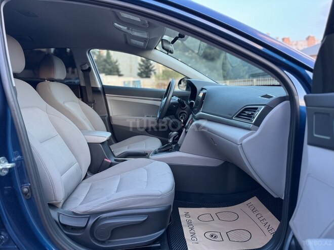 Hyundai Elantra 2017, 108,000 km - 2.0 л - Bakı