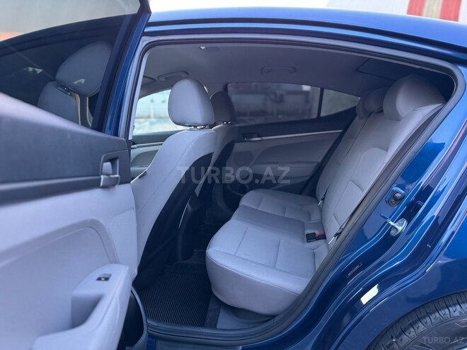 Hyundai Elantra 2017, 108,000 km - 2.0 л - Bakı