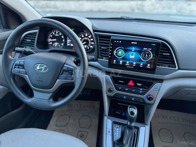 Hyundai Elantra 2017, 108,000 km - 2.0 л - Bakı