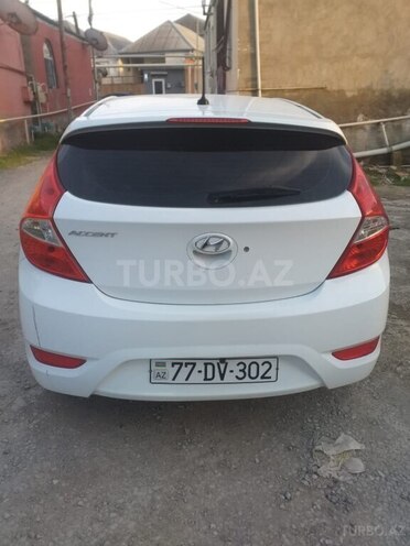 Hyundai Accent 2015, 202,805 km - 1.6 л - Bakı