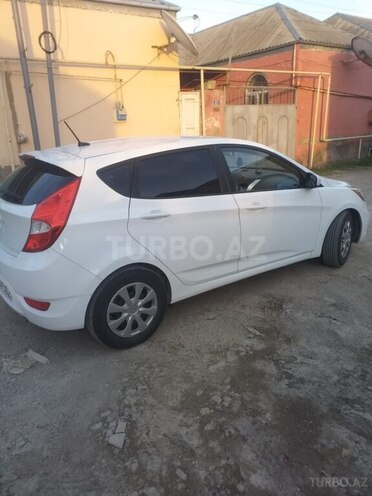 Hyundai Accent 2015, 202,805 km - 1.6 л - Bakı