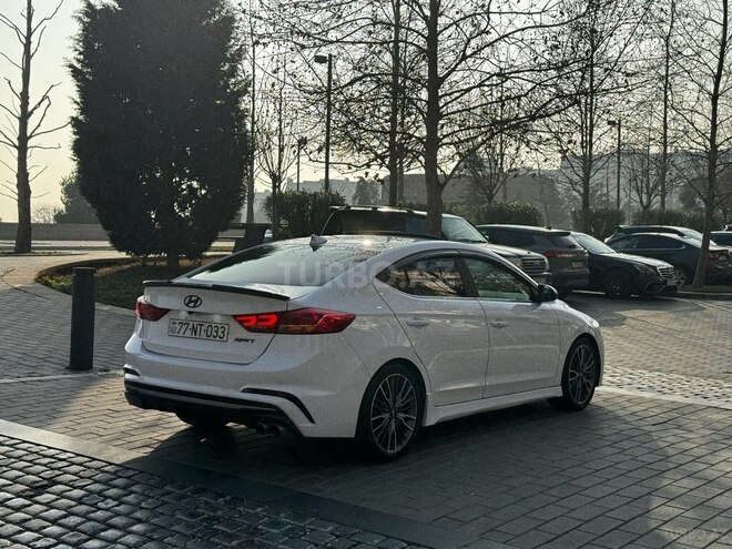 Hyundai Elantra 2016, 87,000 km - 1.6 л - Bakı