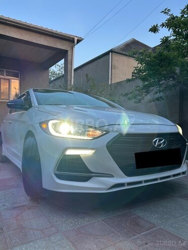 Hyundai Elantra 2017, 231,746 km - 1.6 l - Bakı