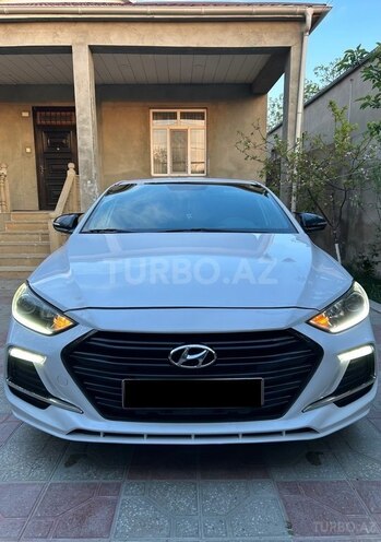 Hyundai Elantra 2017, 231,746 km - 1.6 l - Bakı