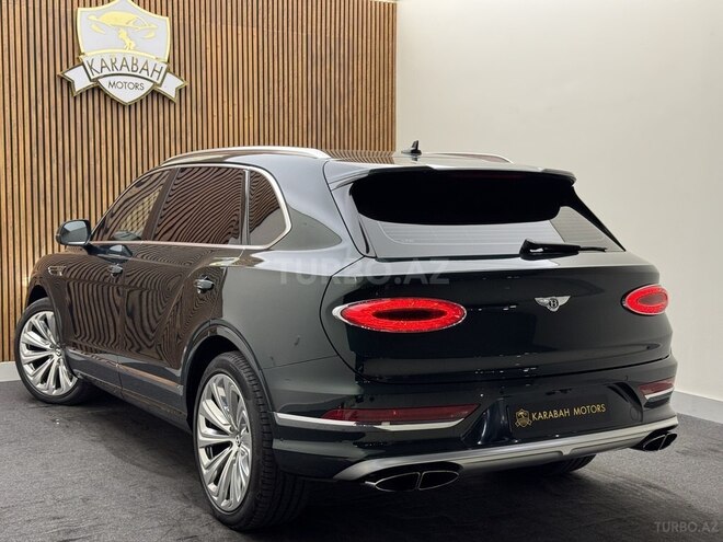 Bentley Bentayga-7