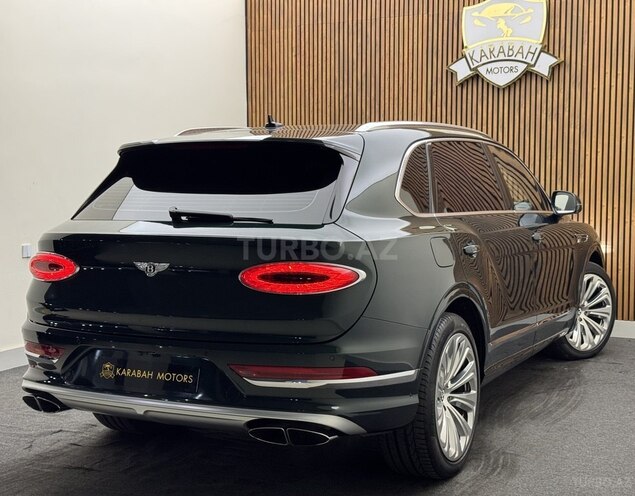 Bentley Bentayga-8