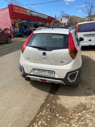 MG 3 2011, 287,000 km - 1.5 l - Gədəbəy