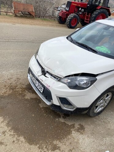 MG 3 2011, 287,000 km - 1.5 l - Gədəbəy