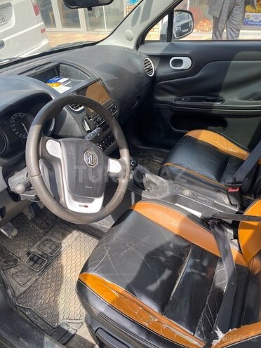 MG 3 2011, 287,000 km - 1.5 l - Gədəbəy