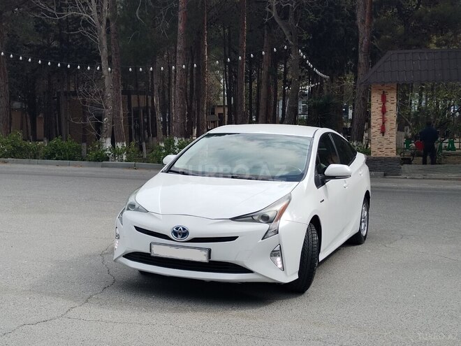 Toyota Prius 2018, 110,000 km - 1.8 l - Sumqayıt