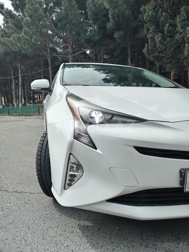 Toyota Prius 2018, 110,000 km - 1.8 l - Sumqayıt