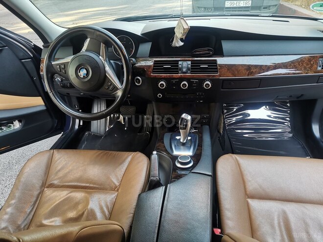 BMW 520 2007, 264,000 km - 2.0 l - Bakı