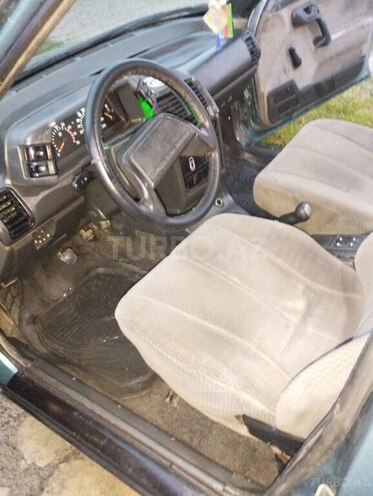 LADA (VAZ) 2112 2001, 230,000 km - 1.6 l - Ucar