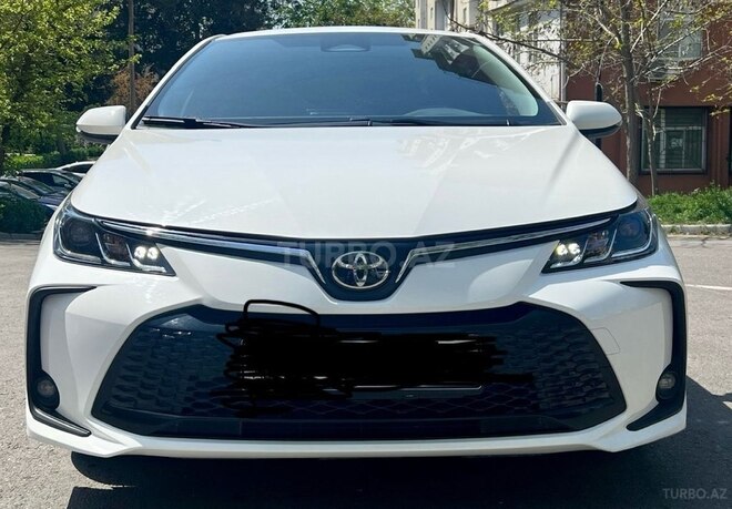Toyota Corolla 2024, 8,700 km - 1.8 л - Bakı