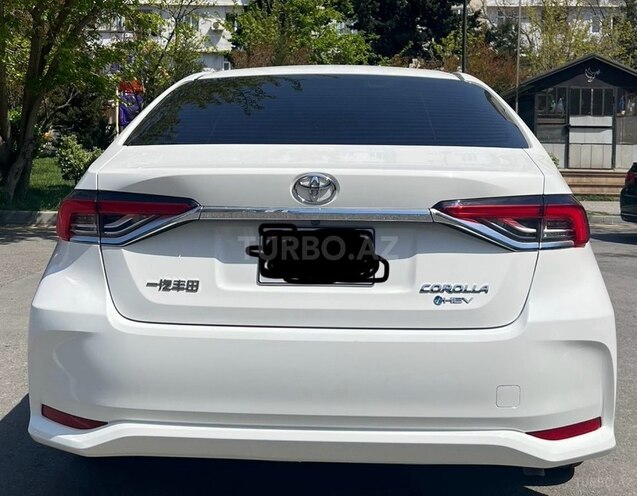 Toyota Corolla 2024, 8,700 km - 1.8 л - Bakı